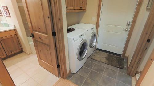 This Townhouse In Legends On Bridger Creek Development Is Beautifully Finished in Bozeman, USA