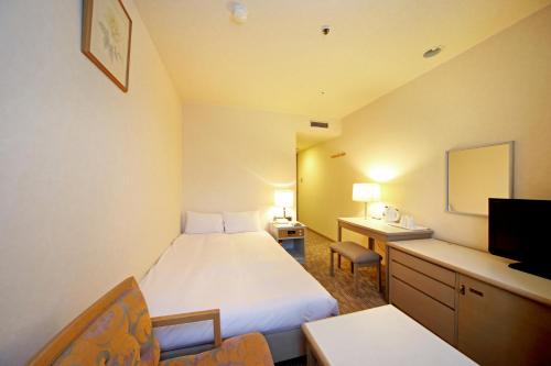 Double Room with Small Double Bed - Non-Smoking