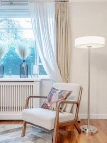 Top location - spacious 2bed in front of Hyde Park - image 6