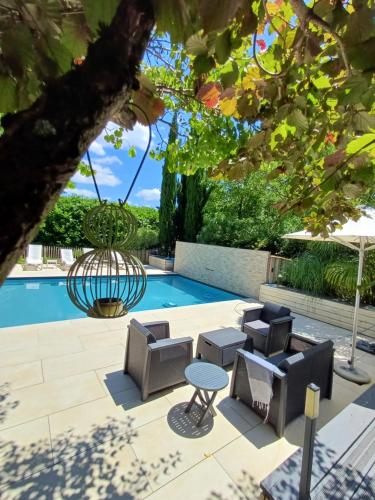 La Longere Bordeaux – Cenac, FL