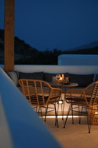 Létesítmények, Apademia Skyros Luxury Apartment in Skyros