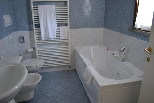 Tricolore Hotel