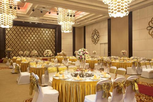 Banquet hall, Sedona Hotel Yangon in Inya Lake