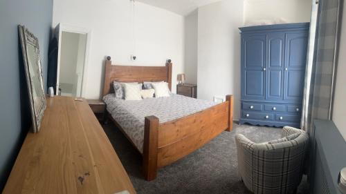 Family house in โอลด์แฮม