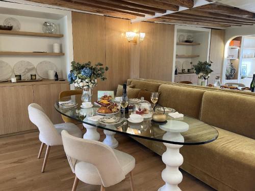 Luxueux Appartement, avec terrasse vue Champs-Élysées, Paris (photo 8)