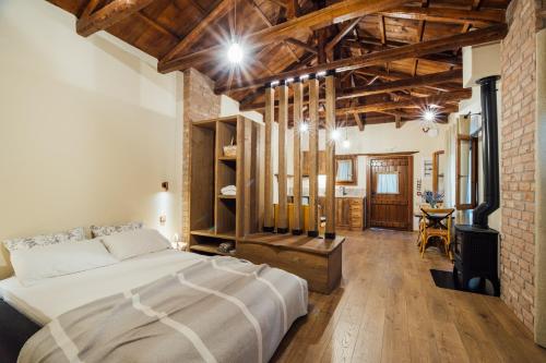 Farmhouse Karaiskos - image 9