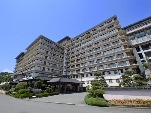Entrance, Hotel Inatori Ginsuiso in Izu
