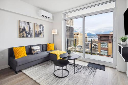 Brand New City Apt in Downtown Vancouver in Vancouver, Canada