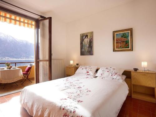 Guestroom, Degli Ulivi Apartment in Sala Comacina