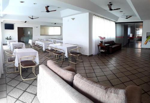 ห้องอาหาร, Martha Office Hotel in บัวรุ