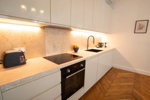 Opera Residence - image 8