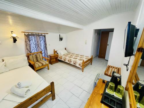 HOTEL KATERINA – Potokaki, WY