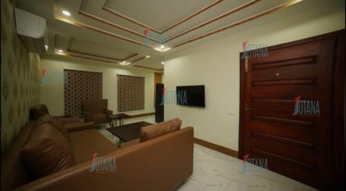 One Bedroom Apartment Bahria Town Lahore - image 4