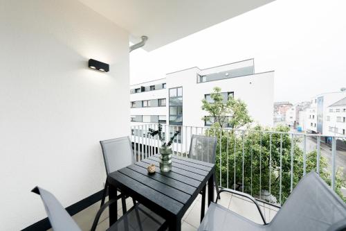 Kilátás, koCASA-Apartments 02, Design, City-Center Böblingen, Stellplatz, Balkon (koCASA-Apartments 02, Design, City-Center Boblingen, Stellplatz, Balkon) in Boblingen Városközpont