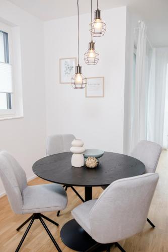 Létesítmények, koCASA-Apartments 02, Design, City-Center Böblingen, Stellplatz, Balkon (koCASA-Apartments 02, Design, City-Center Boblingen, Stellplatz, Balkon) in Boblingen Városközpont