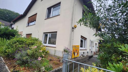Familienfreundliche Ferienwohnung Eulennest in Grunberg