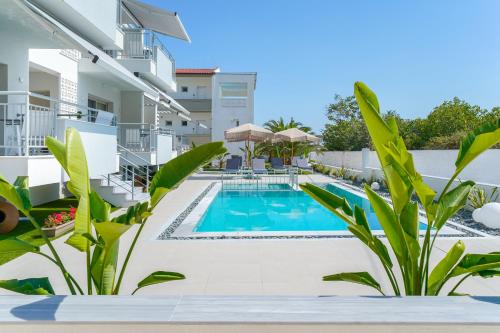 Pemandangan luar, Sourinis Luxury Suites in Thassos