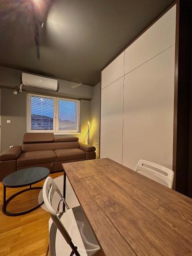 المرافق, Ambe Apartments in بيتولا