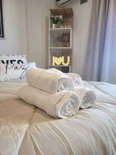 One-Bedroom Apartment image 9