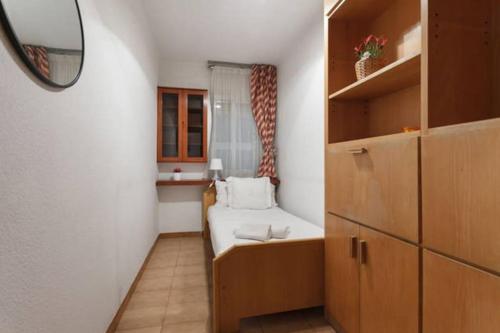 Apartment close to FC Barcelona stadium Camp Nou, Barcellona (foto 2)