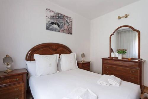 Apartment close to FC Barcelona stadium Camp Nou, Barcellona (foto 7)