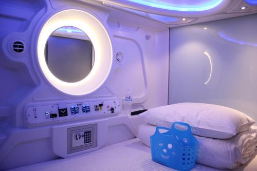 Hey Bear Capsule Hotel