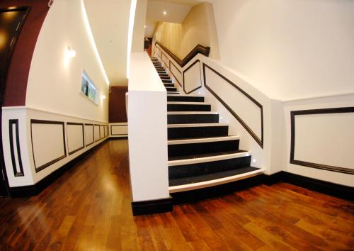 Print Works Hotel - image 4