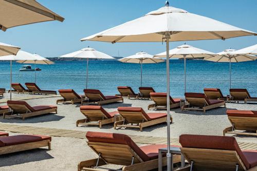 沙灘, 91雅典里維埃拉度假村 (91 Athens Riviera, The Resort) in 吉利法達 - 沃拉