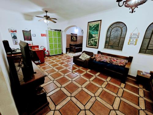 Deck Hostel Congonhas in กัมโปเบโล