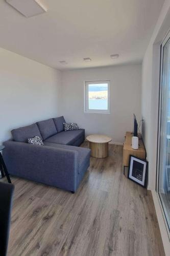 Secluded fisherman's cottage Cove Prnjica, Pag - 23456 in Kolan