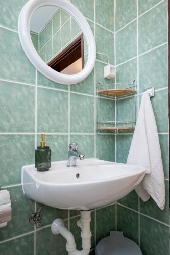 Two-Bedroom Apartment with Balcony image 10