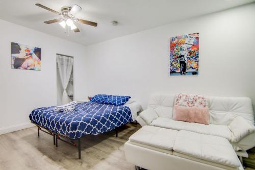 Super Beach Deal, Apt w/2 Queen Beds On Ocean Dr in Miami Beach, USA