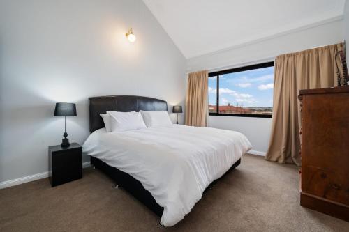 Apartment on William in CBD - 2 Bed 2 Bath Wi-Fi, Bathurst (foto 7)
