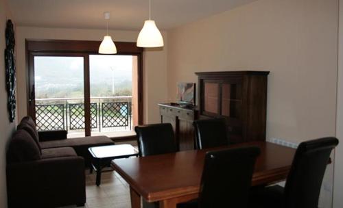 Apartamentos La Covatilla in Neila de San Miguel