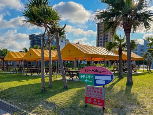 沖縄本島 Paradiso北谷 4つ星 シングルルーム レストラン