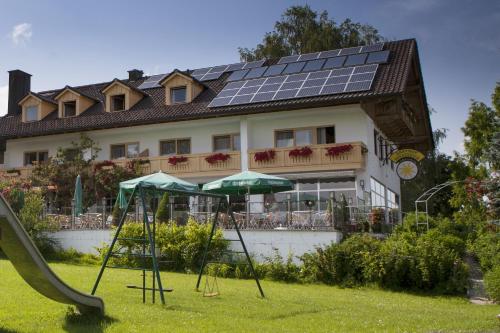 Gasthof Sonnenheim - Accommodation - Saaldorf