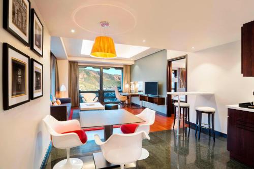 Junior Suite image 4