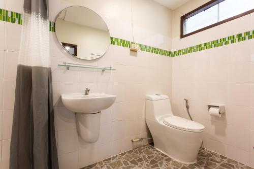 Standard Double Room image 1