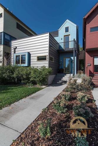 This Deluxe Contemporary 3-story Condo Offers The Best Of Bozeman! in Bozeman, USA
