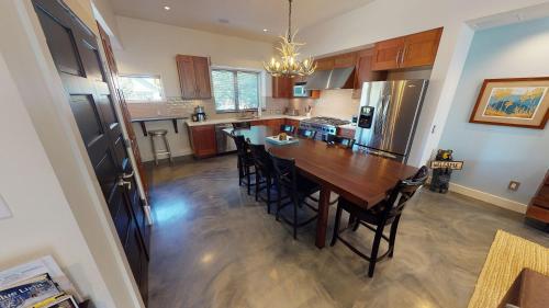 This Deluxe Contemporary 3-story Condo Offers The Best Of Bozeman! in Bozeman, USA