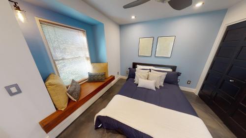 This Deluxe Contemporary 3-story Condo Offers The Best Of Bozeman! in Bozeman, USA
