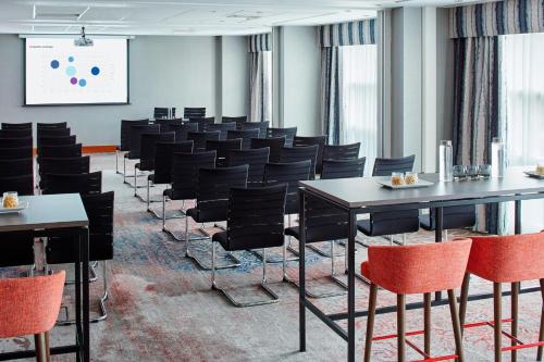 Leicester Marriott Hotel - image 9