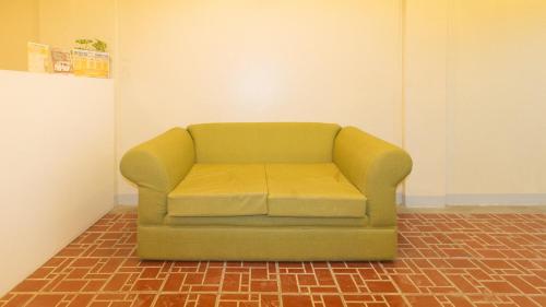 RedDoorz at EBM One Building