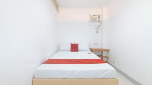 RedDoorz at EBM One Building