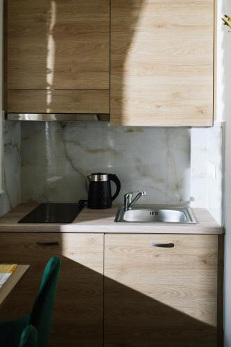 Kitchen, The center of Crete in Agia Varvara