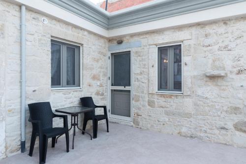 Facilities, The center of Crete in Agia Varvara