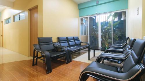 Facilities, CM Apartelle Iloilo International Airport by RedDoorz in Santa Barbara