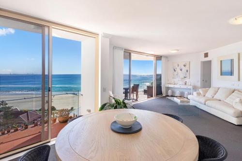 2 Bedroom Penthouse Kirra Point No.19 - Coolangatta