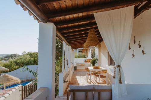 Slow House Green Villa in Campina