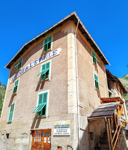 La petite étoile d'hôtes en Mercantour chambre d'hôte Estèng